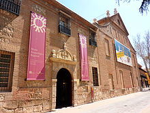 220px-Museo_Arqueológico_Regional_CAM